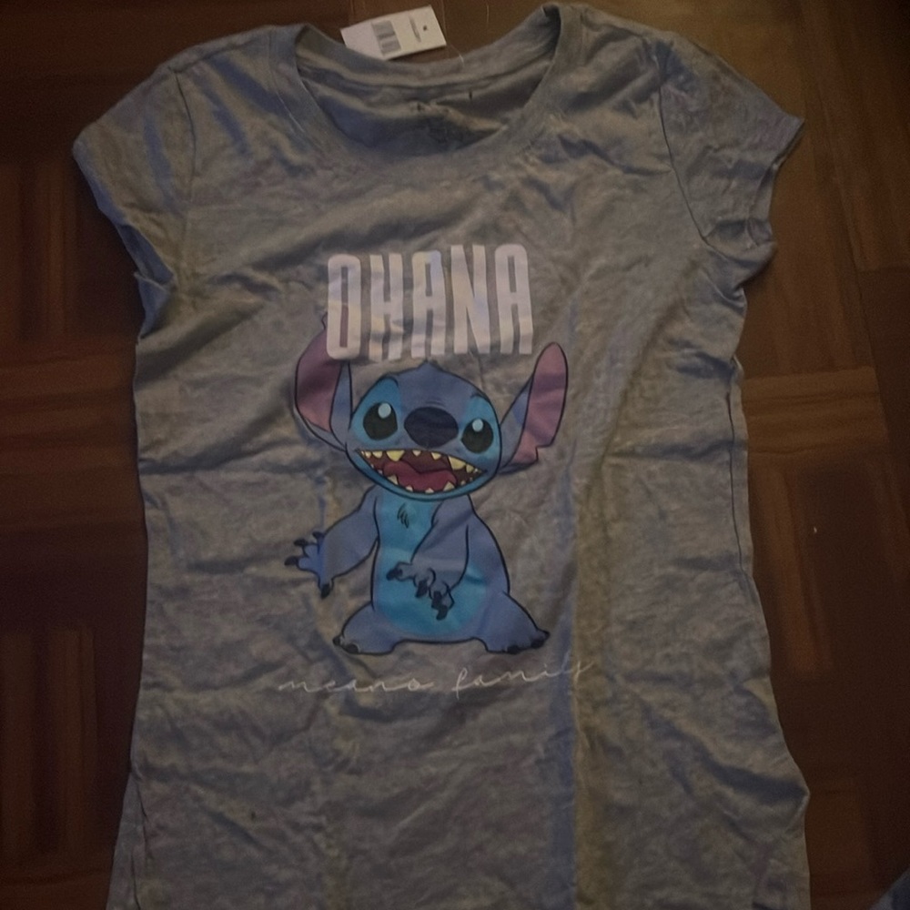 Disney Ohana stitch shirt